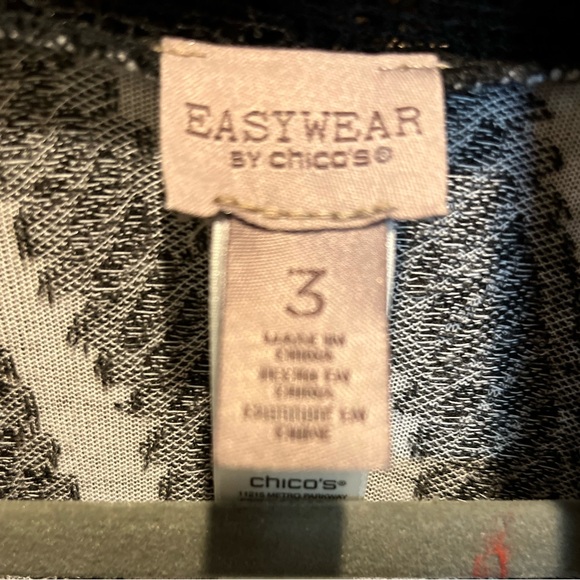 11. WOMENS CHICO’S 3/XL DETAIL TOP - Picture 2 of 5